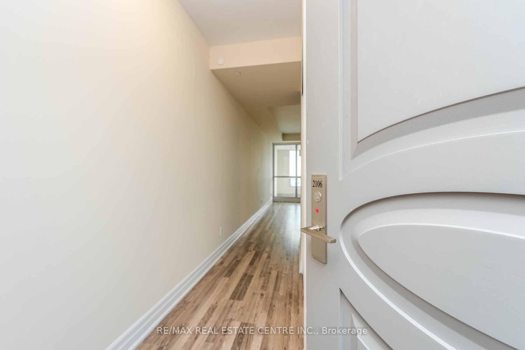 Photo 6 of Unit 2106, 9075 Jane Street, Vaughan, Concord — HOMEH