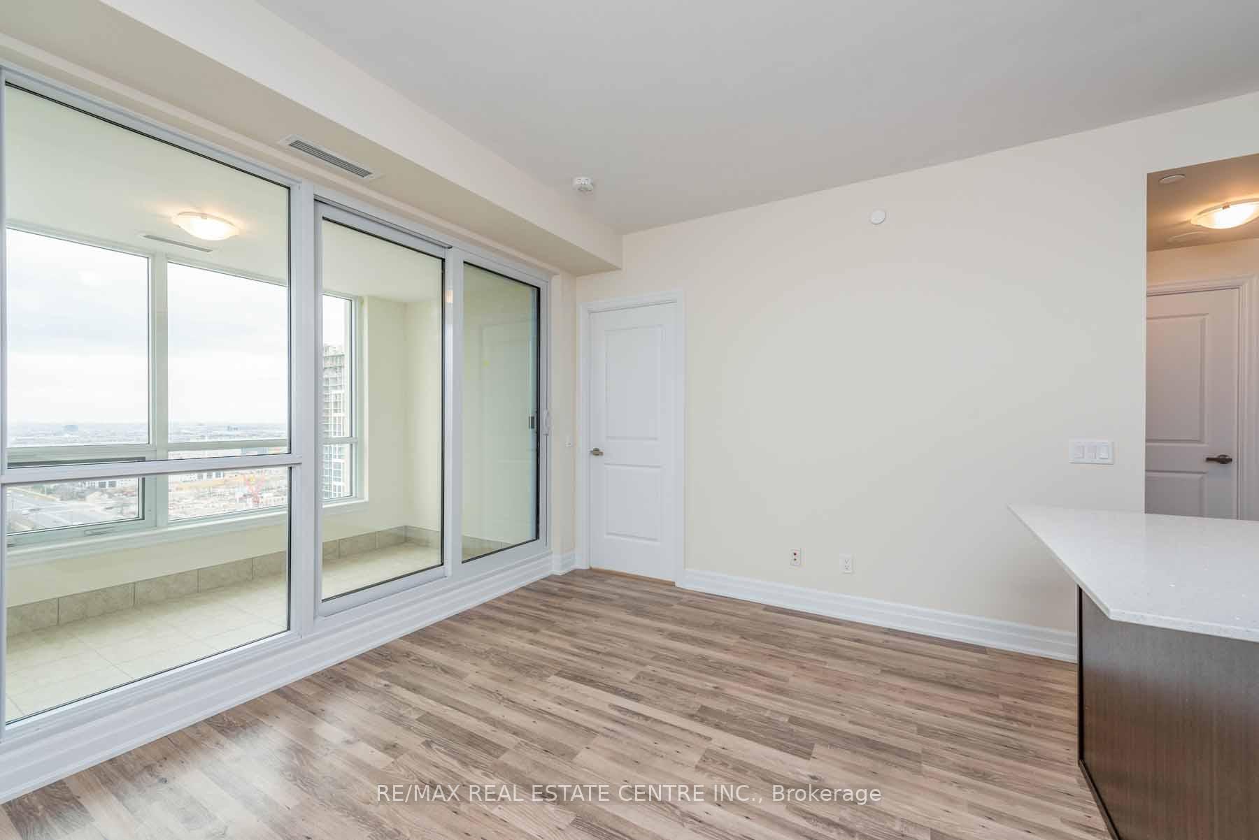 Photo 13 of Unit 2106, 9075 Jane Street, Vaughan, Concord — HOMEH