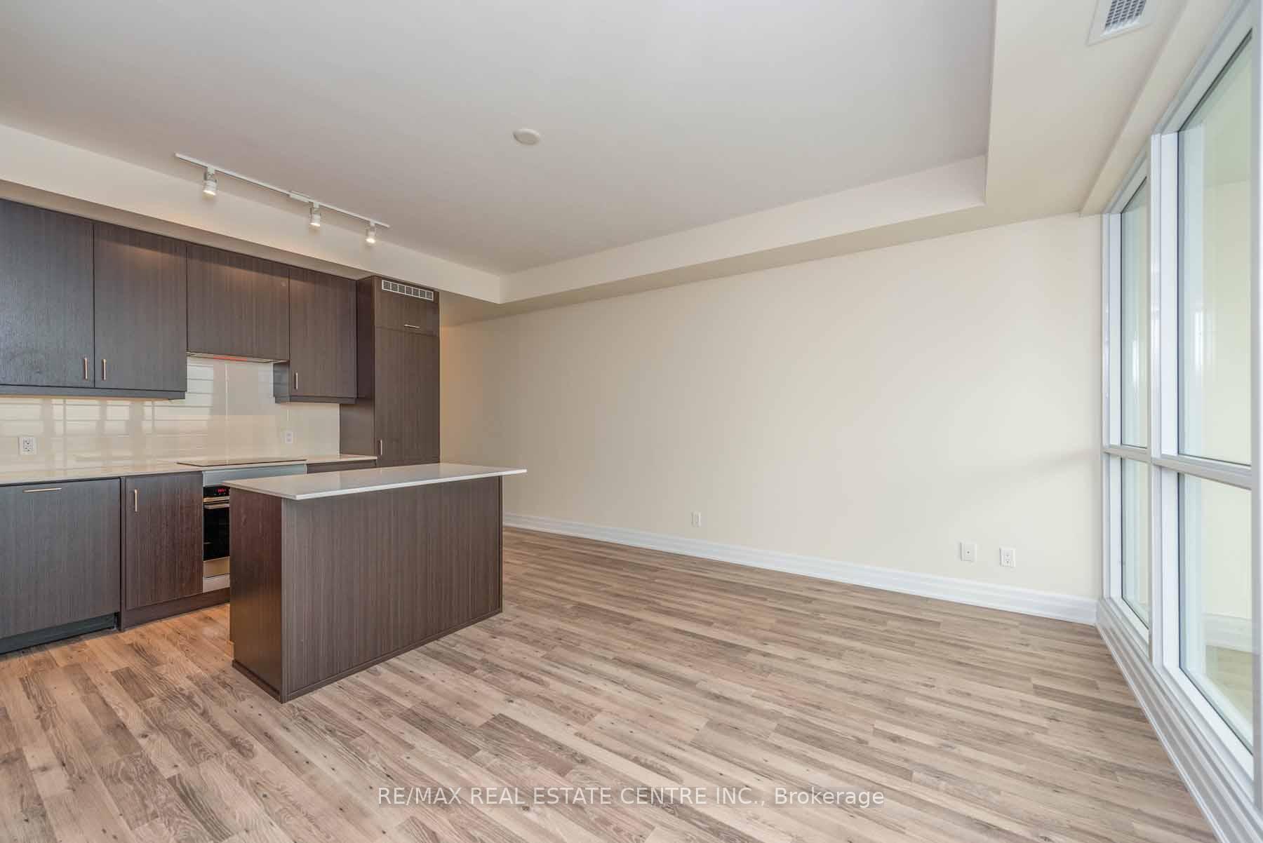 Photo 15 of Unit 2106, 9075 Jane Street, Vaughan, Concord — HOMEH