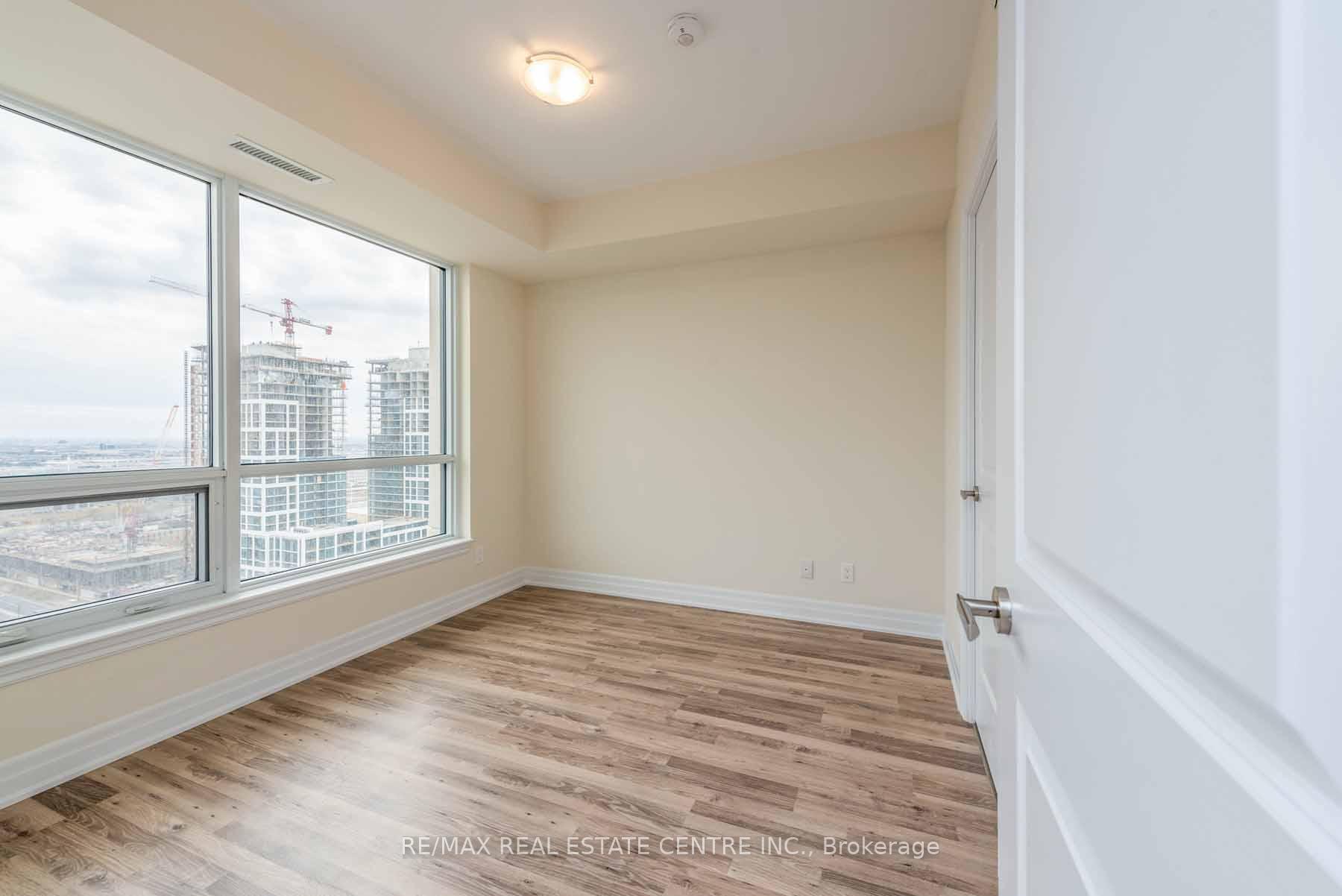 Photo 25 of Unit 2106, 9075 Jane Street, Vaughan, Concord — HOMEH