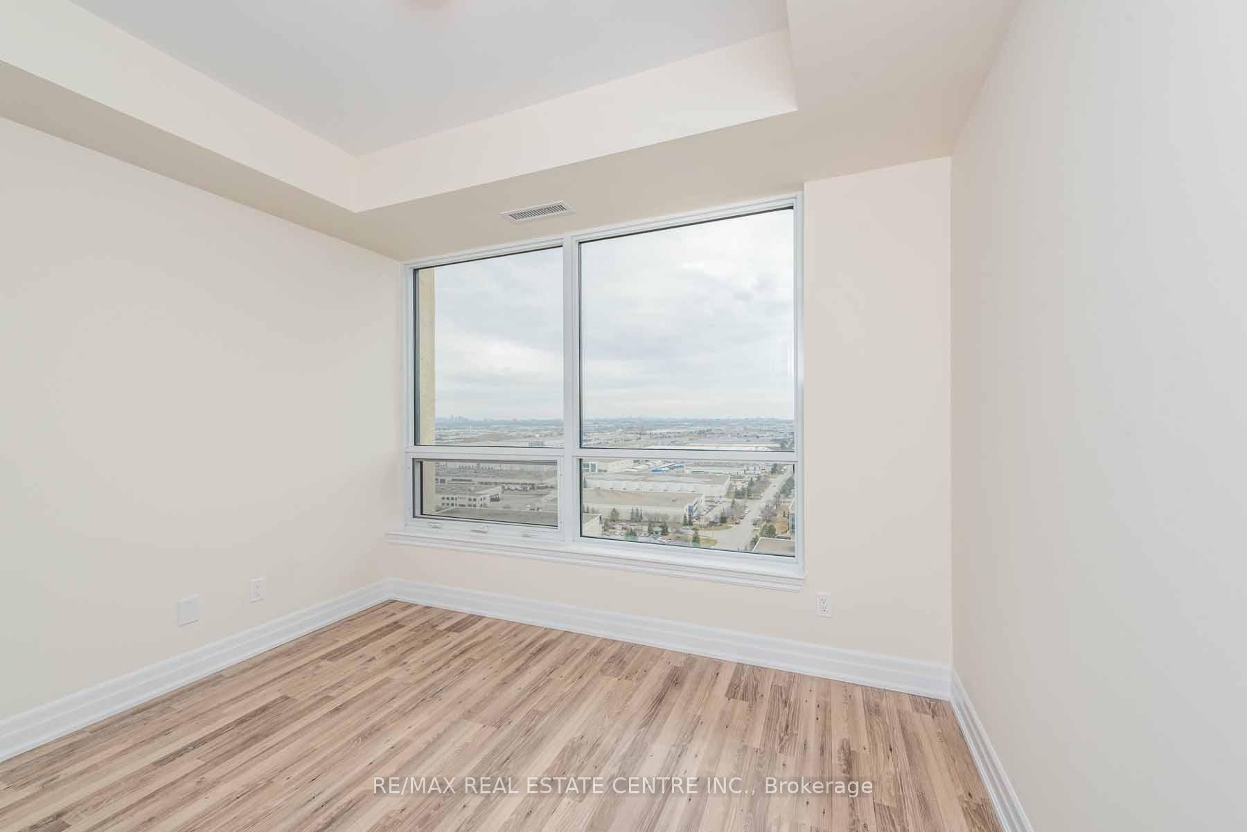 Photo 28 of Unit 2106, 9075 Jane Street, Vaughan, Concord — HOMEH