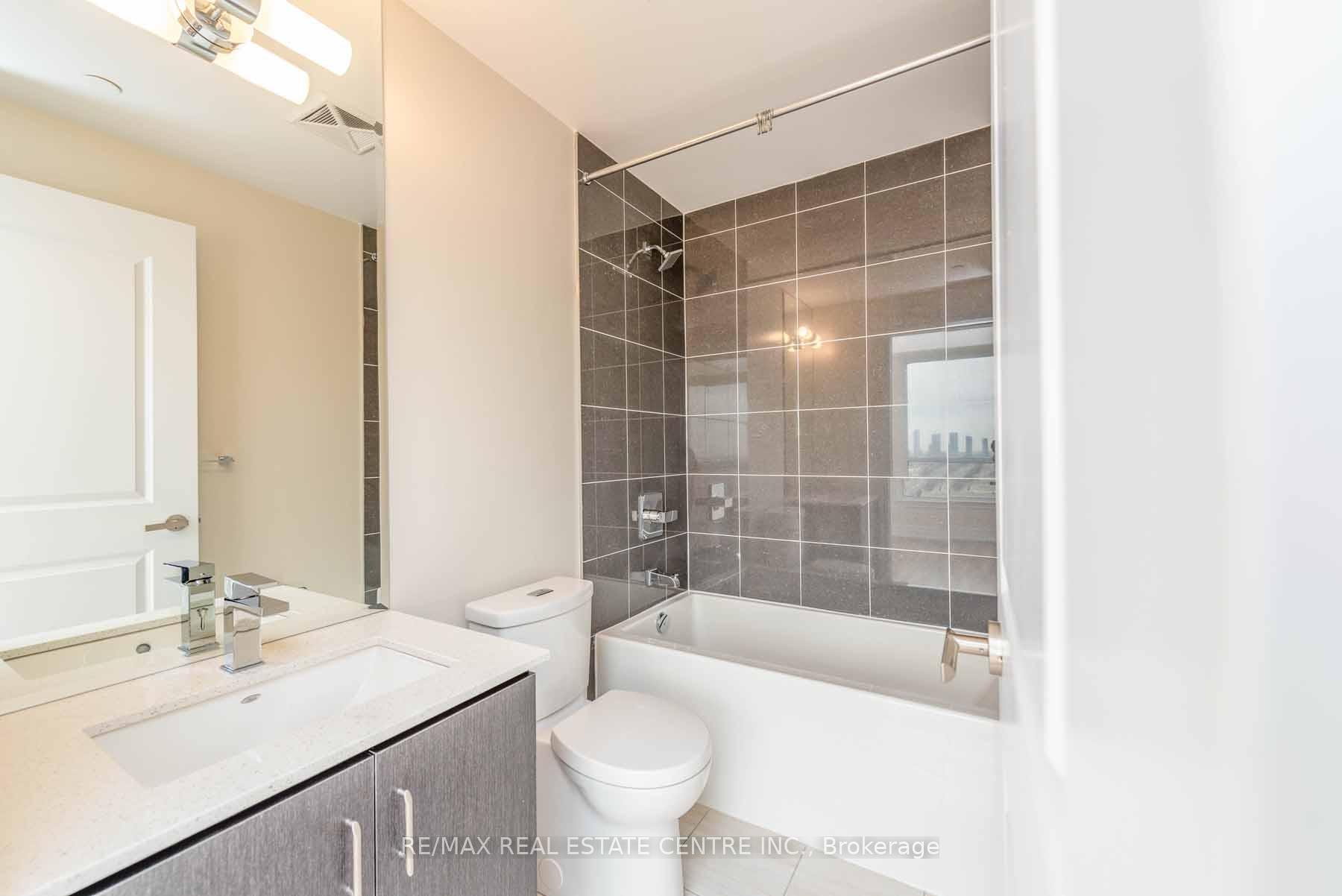 Photo 29 of Unit 2106, 9075 Jane Street, Vaughan, Concord — HOMEH