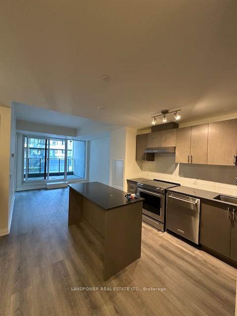 Photo 1 of Unit 205, 27 Korda Gate, Vaughan, Vellore Village — HOMEH