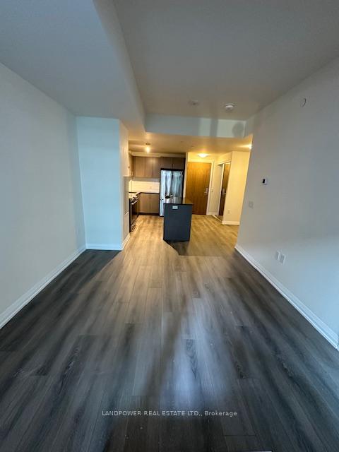 Photo 3 of Unit 205, 27 Korda Gate, Vaughan, Vellore Village — HOMEH