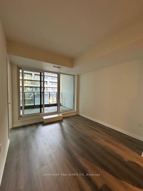 Photo 4 of Unit 205, 27 Korda Gate, Vaughan, Vellore Village — HOMEH