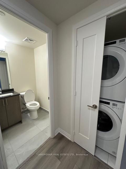 Photo 8 of Unit 205, 27 Korda Gate, Vaughan, Vellore Village — HOMEH