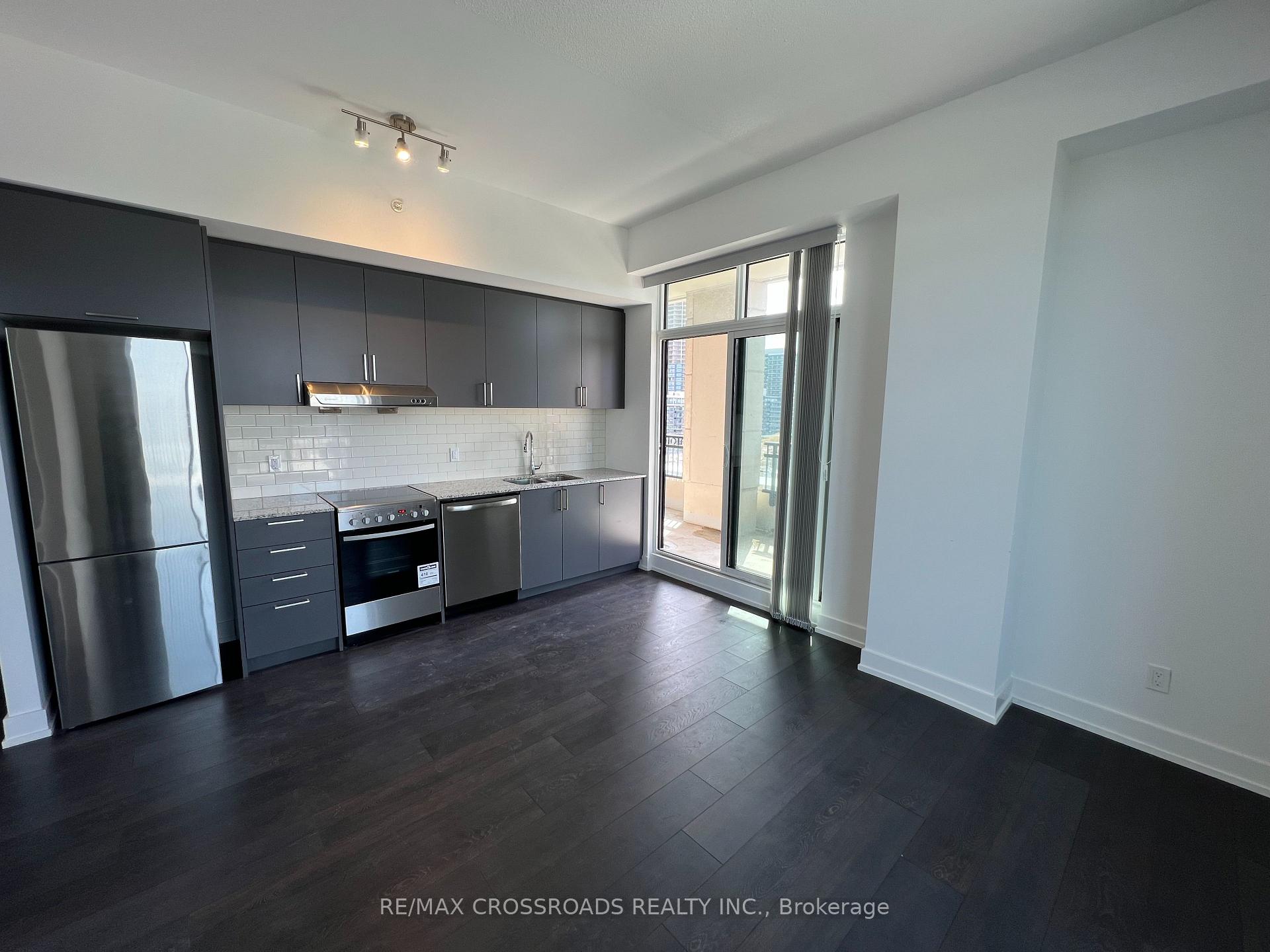 Photo 2 of Unit 818W, 268 Buchanan Drive, Markham, Unionville — HOMEH