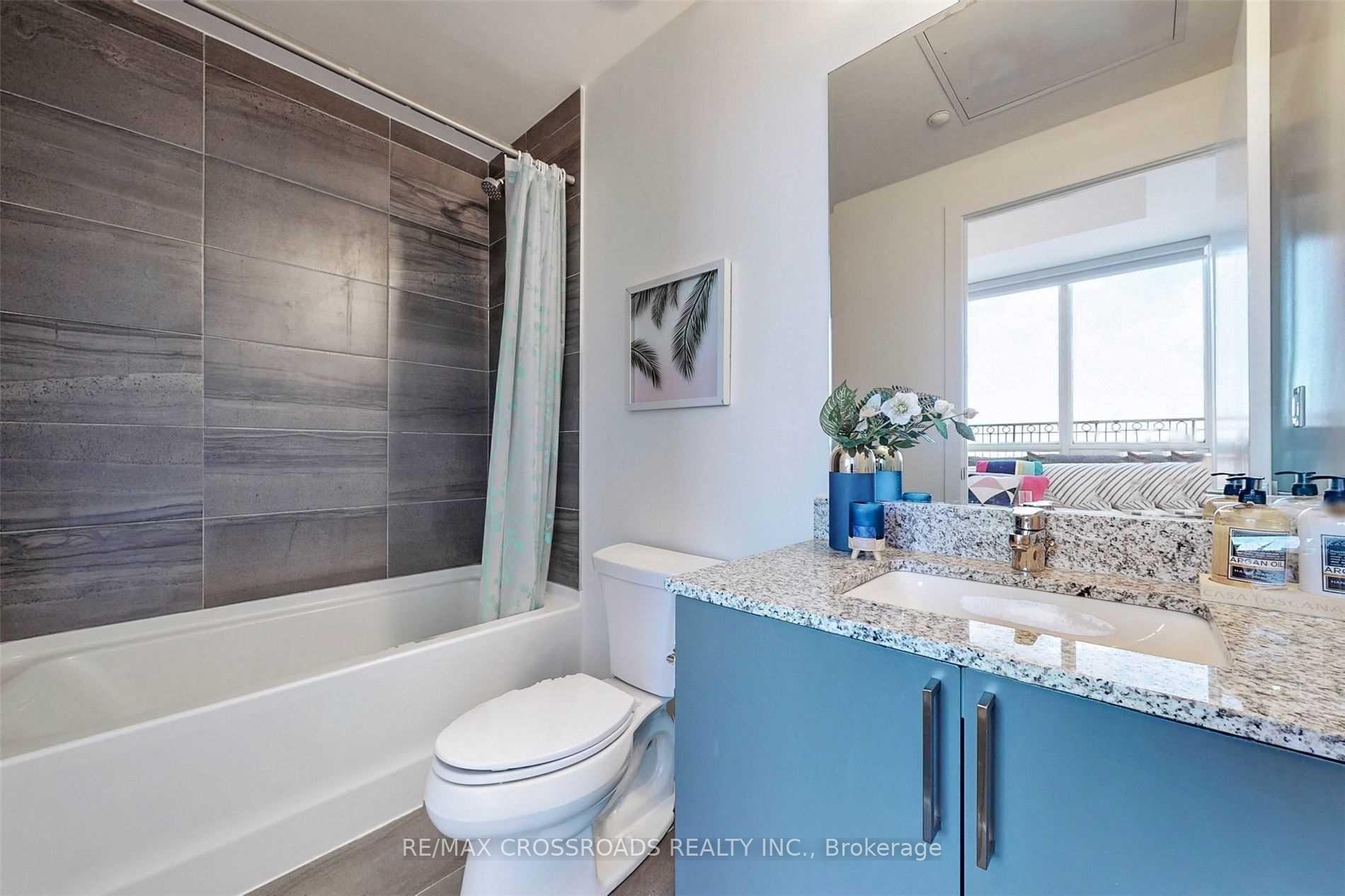 Photo 6 of Unit 818W, 268 Buchanan Drive, Markham, Unionville — HOMEH