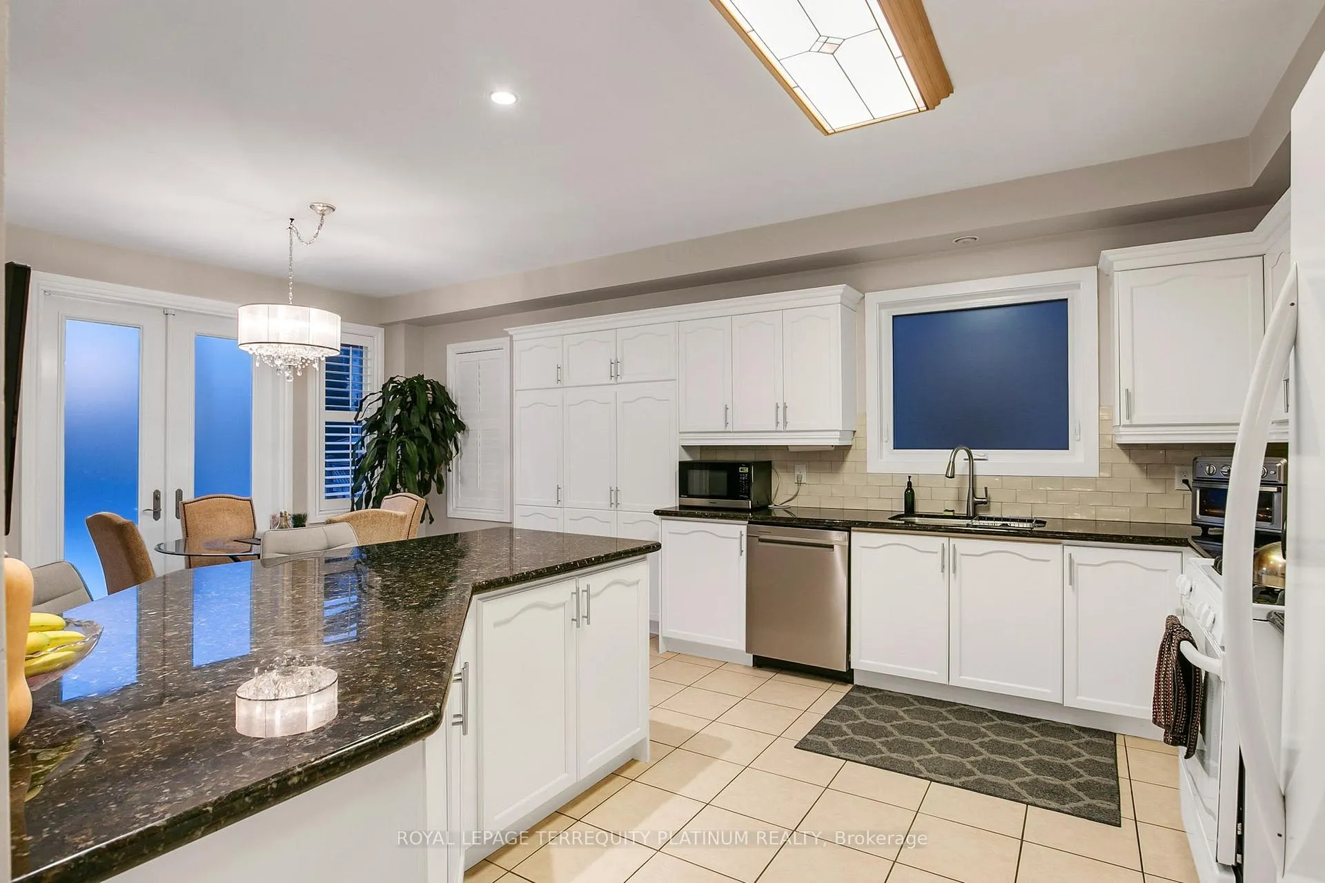Photo 7 of 68 Grandlea Crescent, Markham, Rouge Fairways — HOMEH