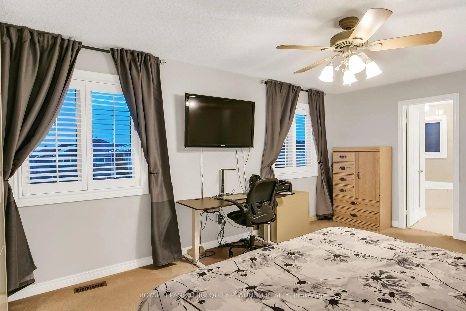 Photo 12 of 68 Grandlea Crescent, Markham, Rouge Fairways — HOMEH