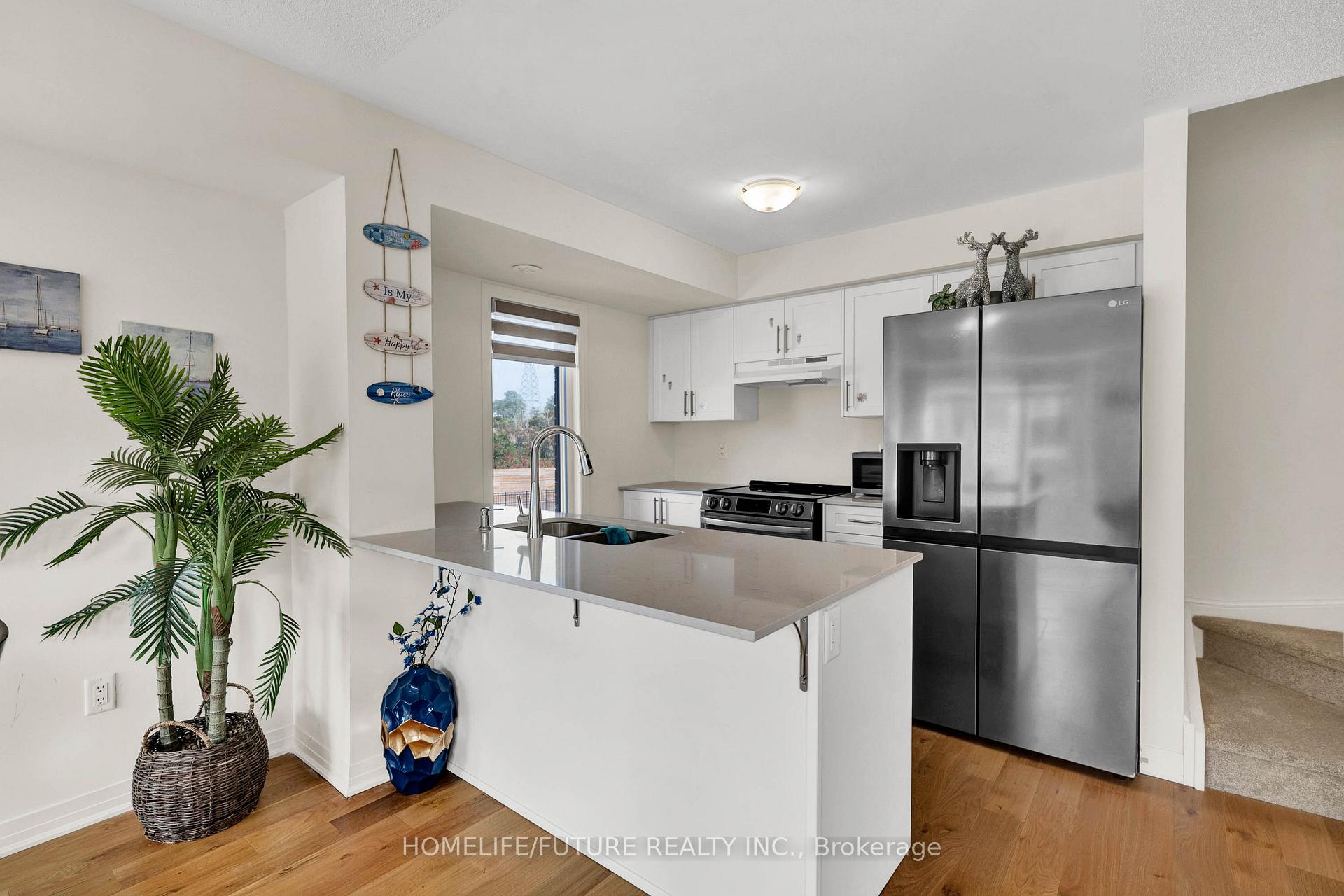 Photo 15 of Unit 16C, 16C Lookout Drive, Clarington, Bowmanville — HOMEH