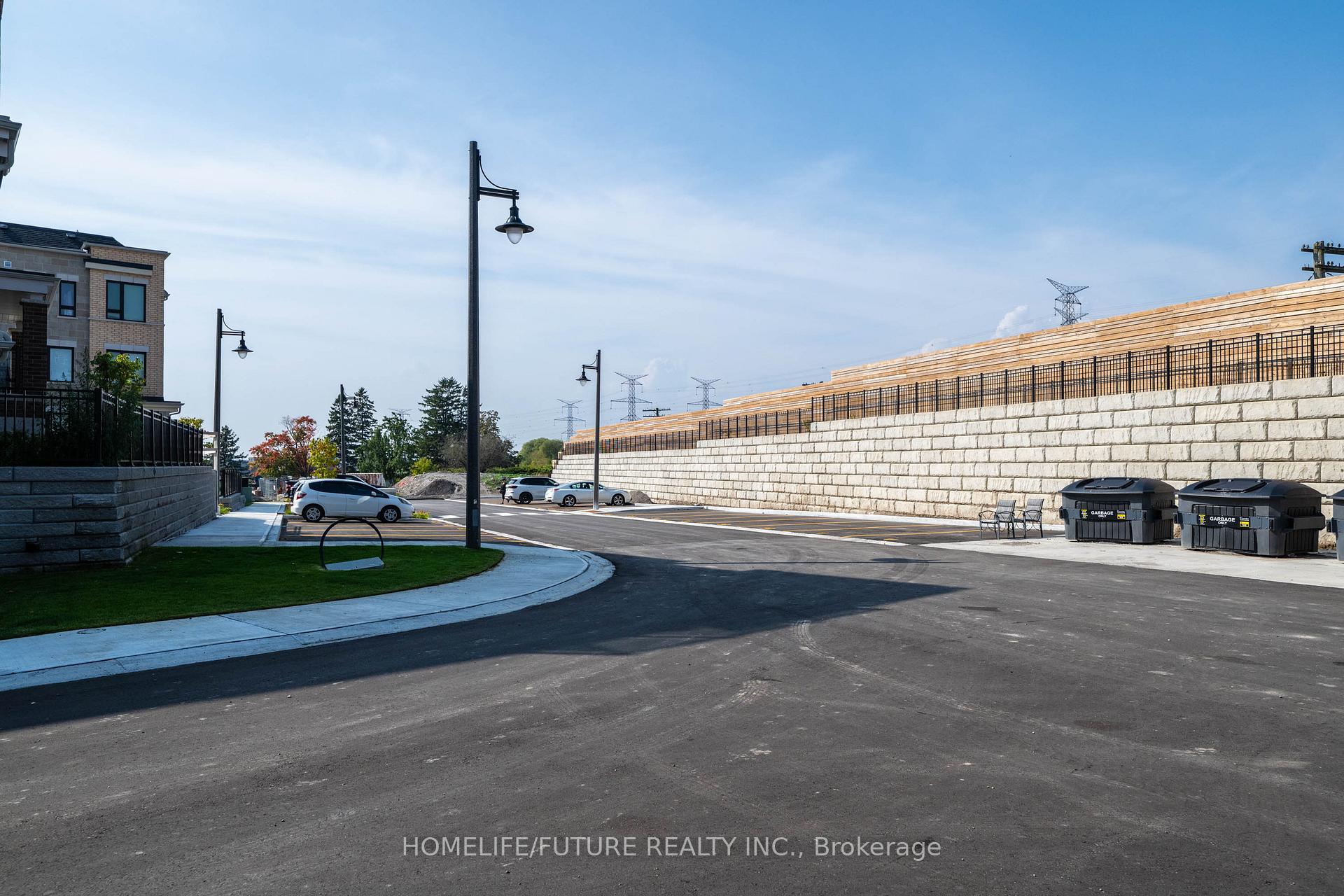 Photo 31 of Unit 16C, 16C Lookout Drive, Clarington, Bowmanville — HOMEH