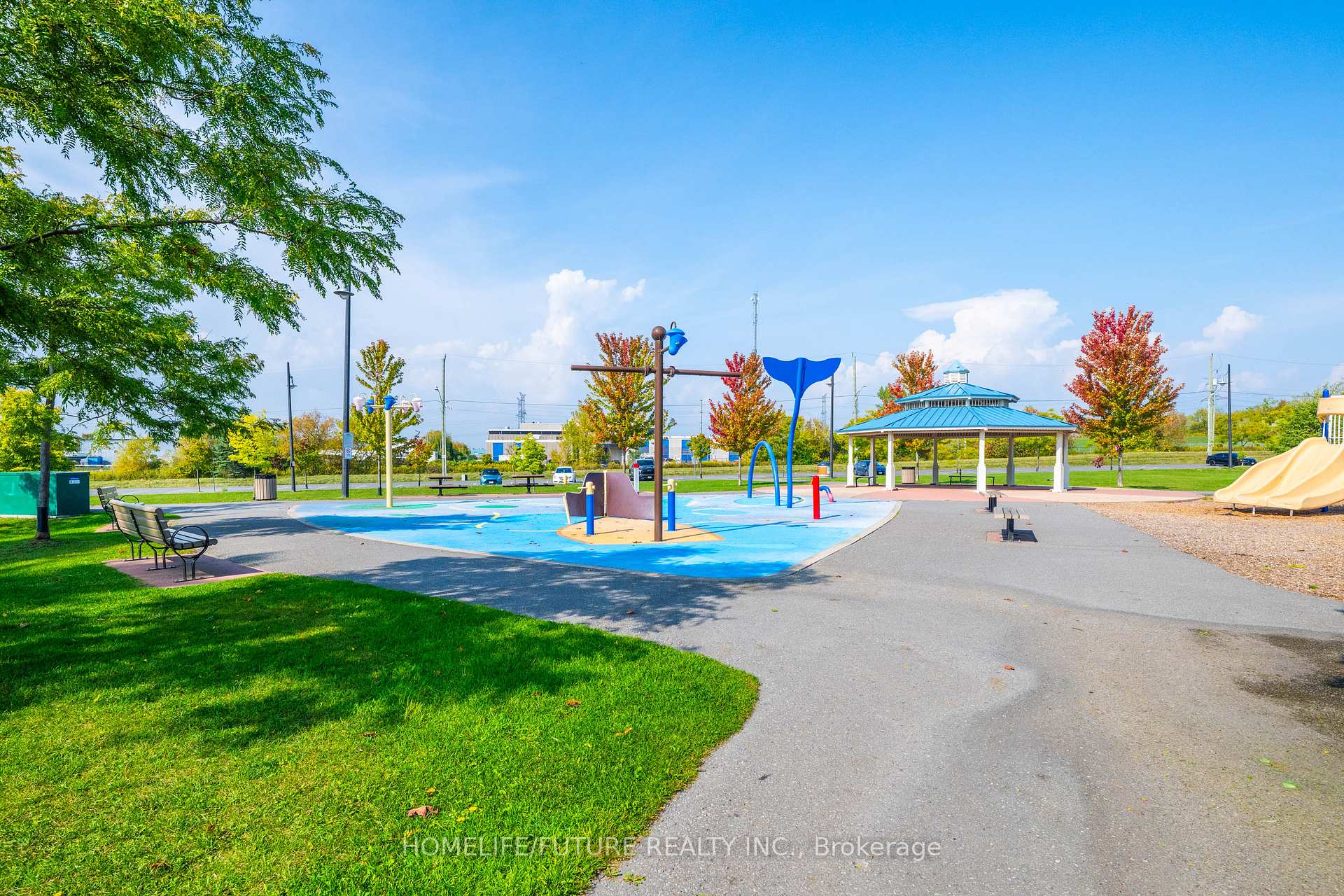 Photo 35 of Unit 16C, 16C Lookout Drive, Clarington, Bowmanville — HOMEH