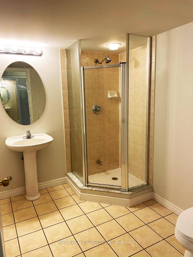 Photo 5 of Unit 705, 25 Times Avenue, Markham, Commerce Valley — HOMEH