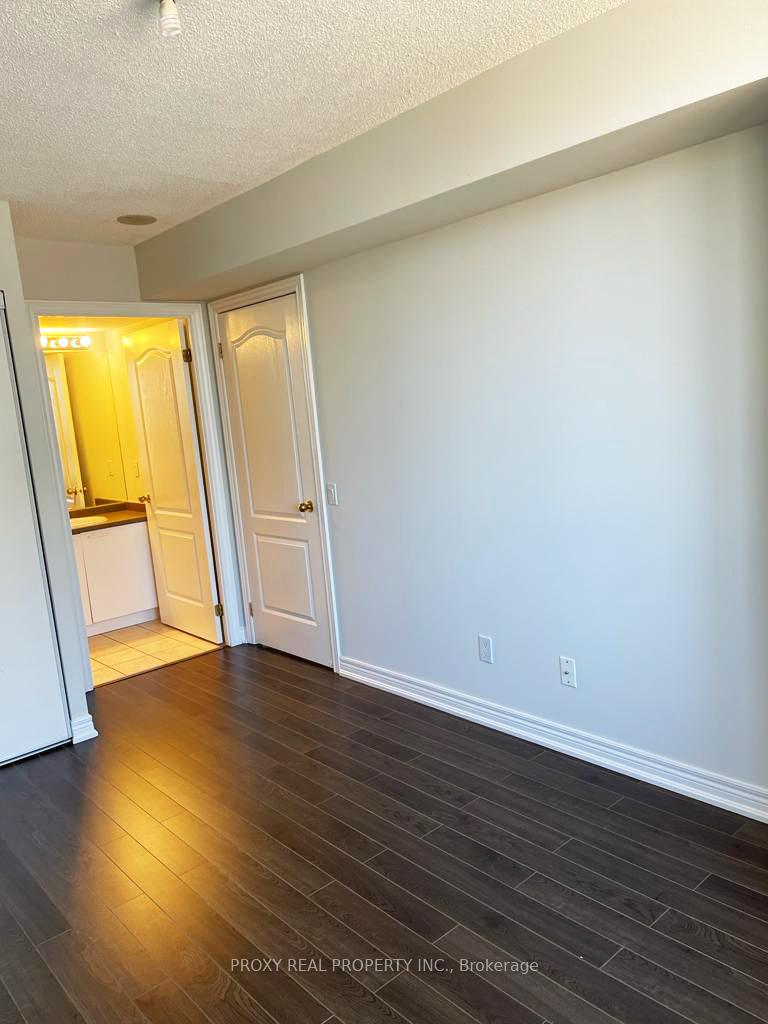 Photo 7 of Unit 705, 25 Times Avenue, Markham, Commerce Valley — HOMEH