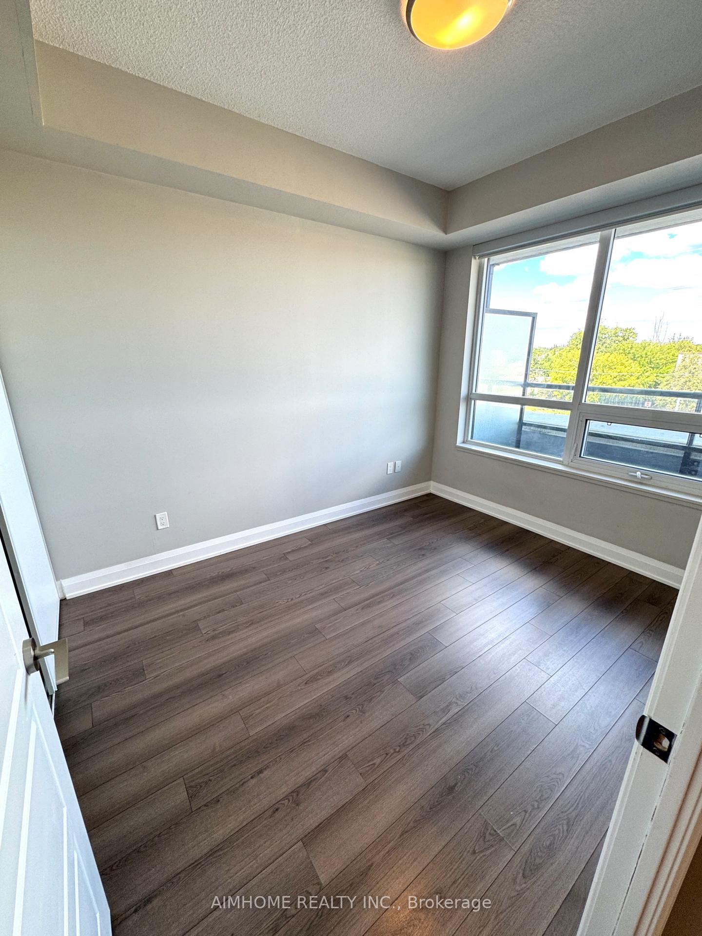 Photo 17 of Unit 323, 25 Water Walk Drive, Markham, Unionville — HOMEH