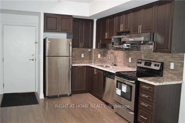 Photo 6 of Unit 318, 89 South Town Centre Boulevard, Markham, Unionville — HOMEH