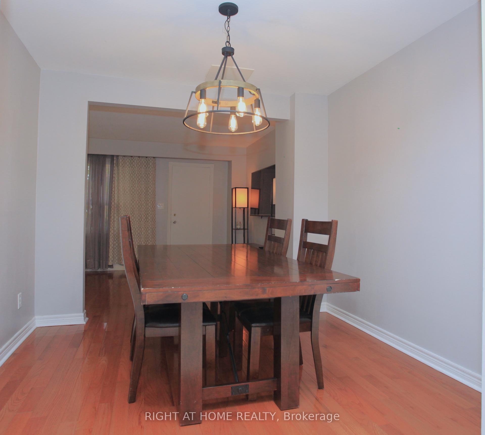 Photo 5 of Unit 38, 38 The Carriage Way, Markham, Royal Orchard — HOMEH