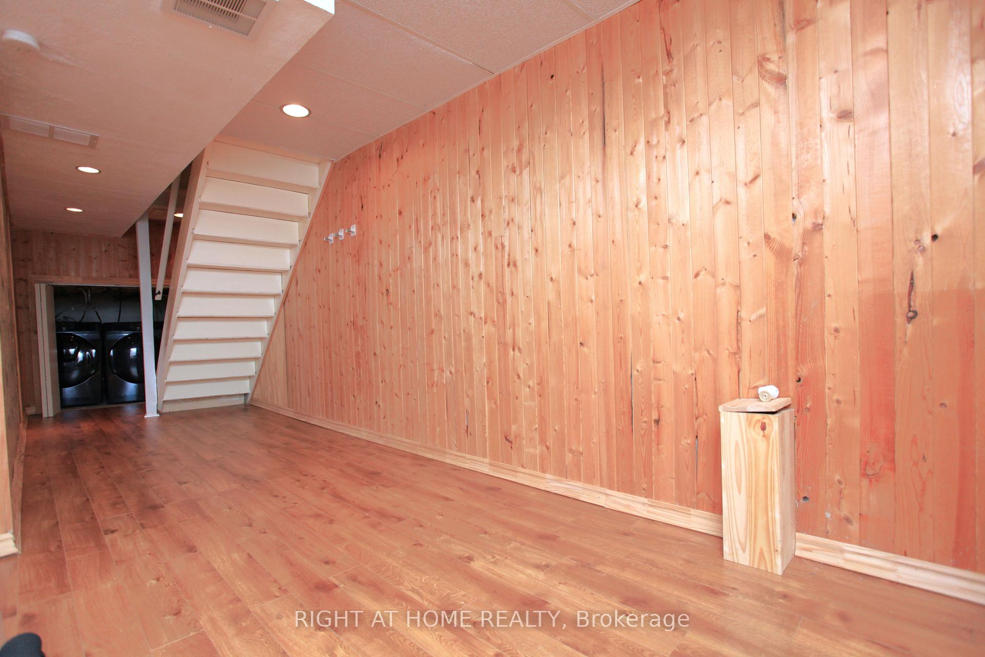 Photo 17 of Unit 38, 38 The Carriage Way, Markham, Royal Orchard — HOMEH