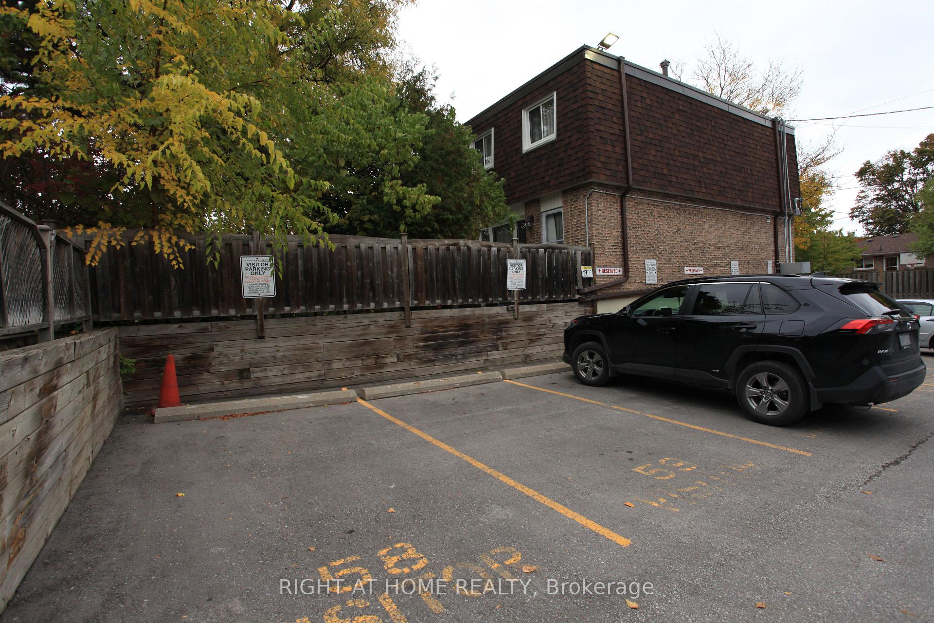 Photo 19 of Unit 38, 38 The Carriage Way, Markham, Royal Orchard — HOMEH