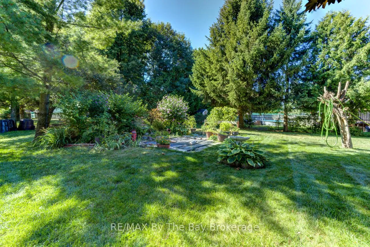 Photo 26 of 26 Timberland Crescent, Wasaga Beach — HOMEH