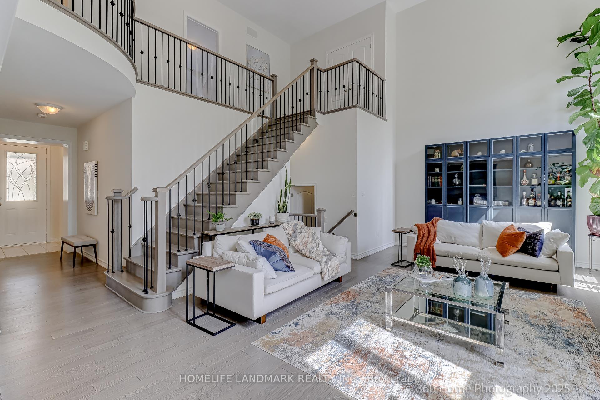 Photo 5 of 25 Workmens Circle, Ajax, Northwest Ajax — HOMEH