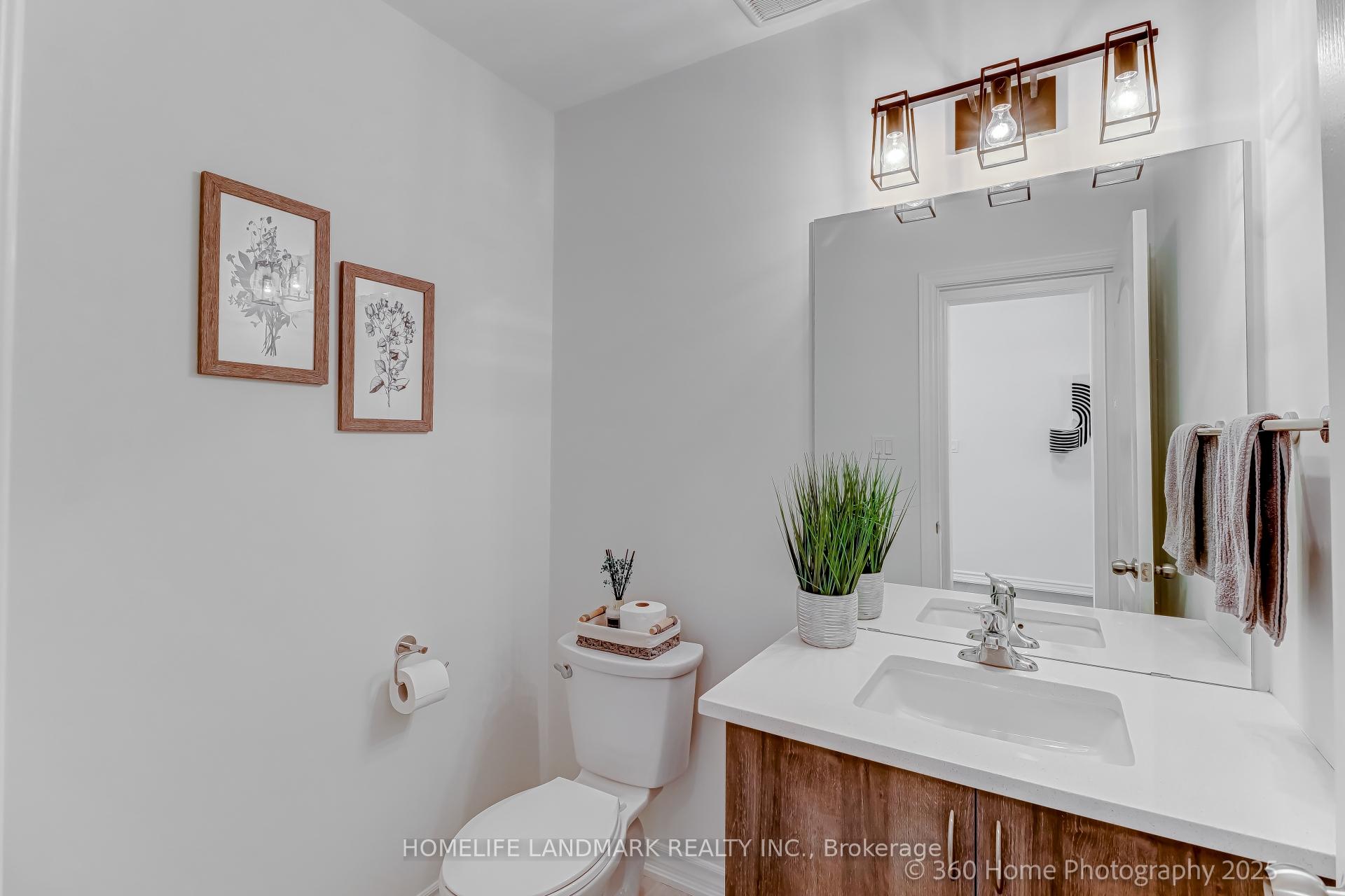 Photo 17 of 25 Workmens Circle, Ajax, Northwest Ajax — HOMEH