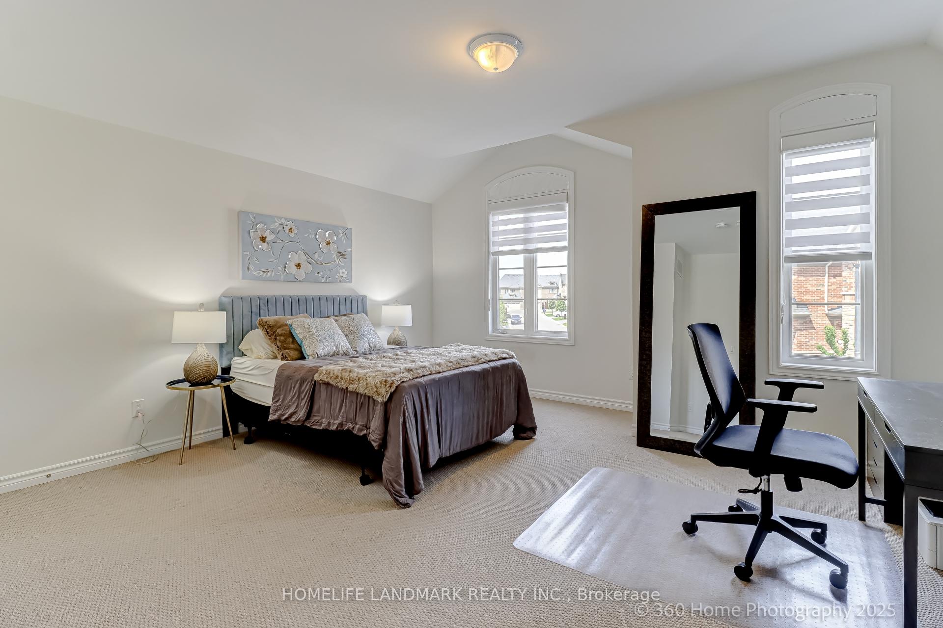 Photo 24 of 25 Workmens Circle, Ajax, Northwest Ajax — HOMEH