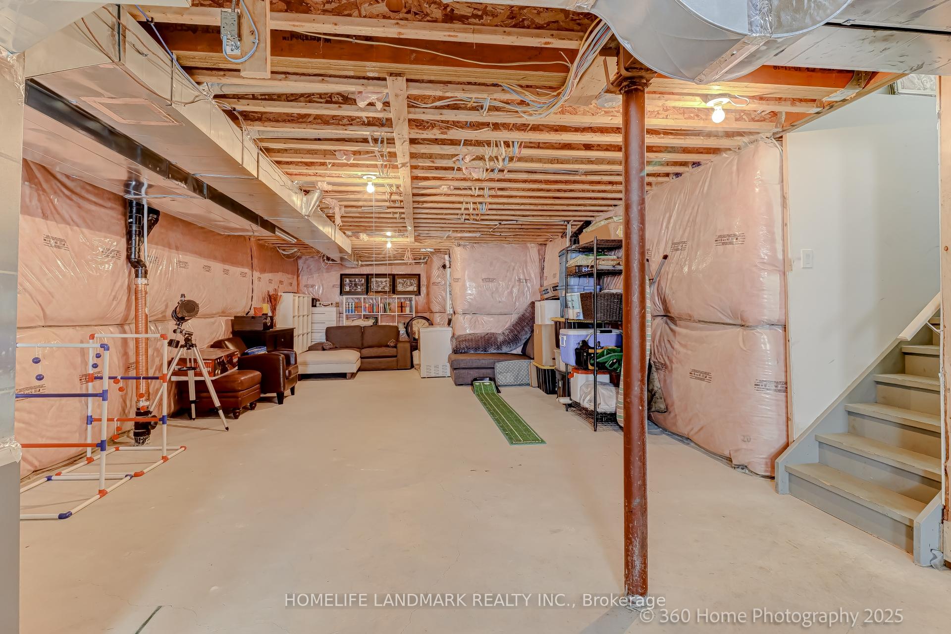 Photo 28 of 25 Workmens Circle, Ajax, Northwest Ajax — HOMEH
