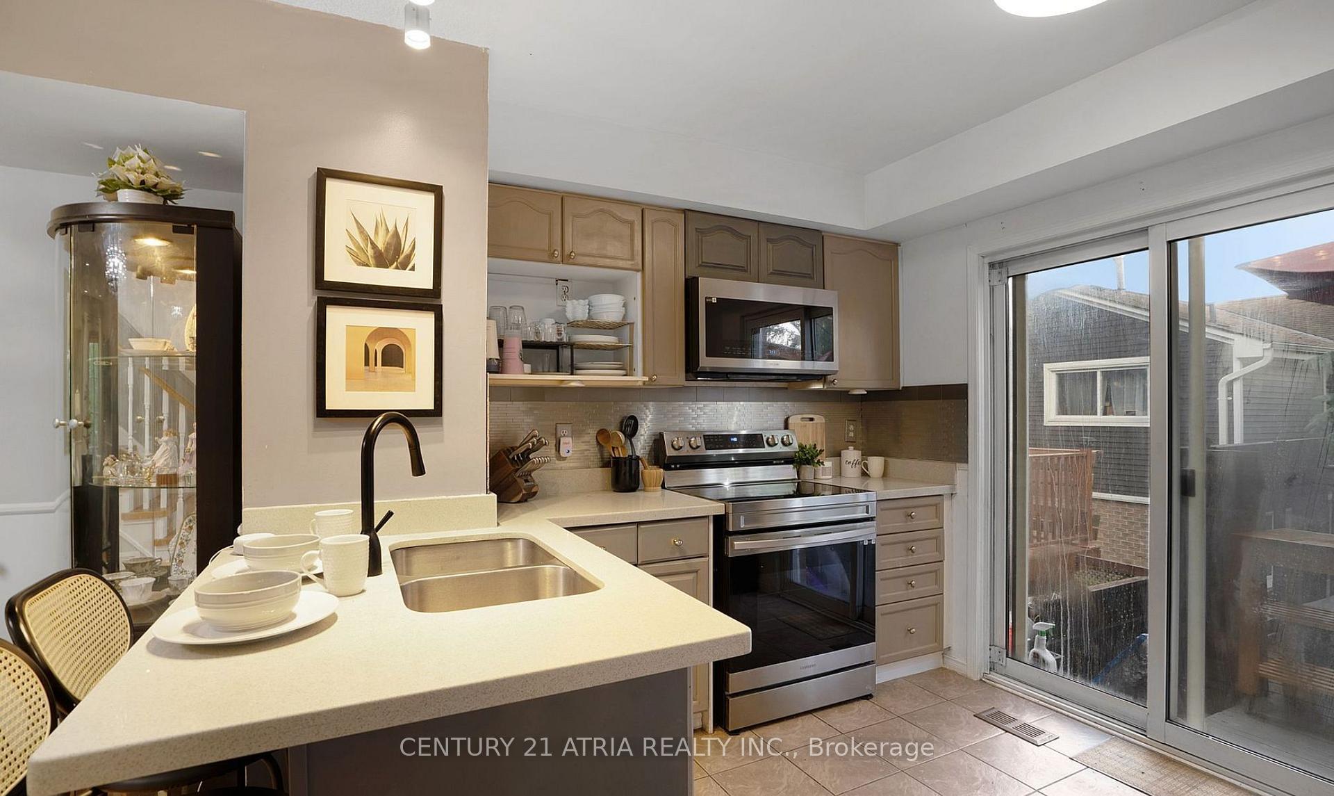 Photo 11 of Unit 31, 189 Galloway Road, Scarborough, West Hill — HOMEH