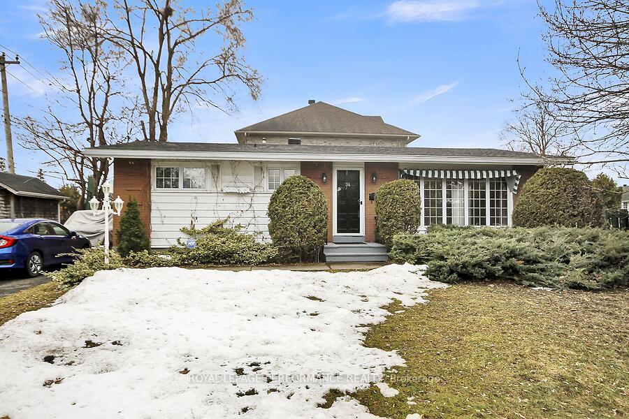 Photo 1 of 34 Hilliard Avenue, Ottawa, City View/Skyline/Fisher Heights/Parkwood Hills — HOMEH