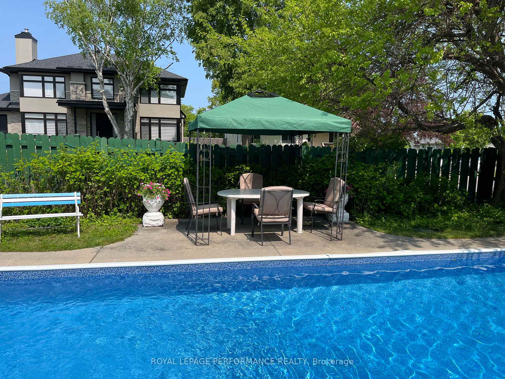Photo 41 of 34 Hilliard Avenue, Ottawa, City View/Skyline/Fisher Heights/Parkwood Hills — HOMEH