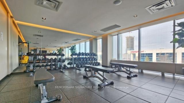 Photo 17 of Unit 1001, 10 Honeycrisp Crescent, Vaughan, Vaughan Corporate Centre — HOMEH