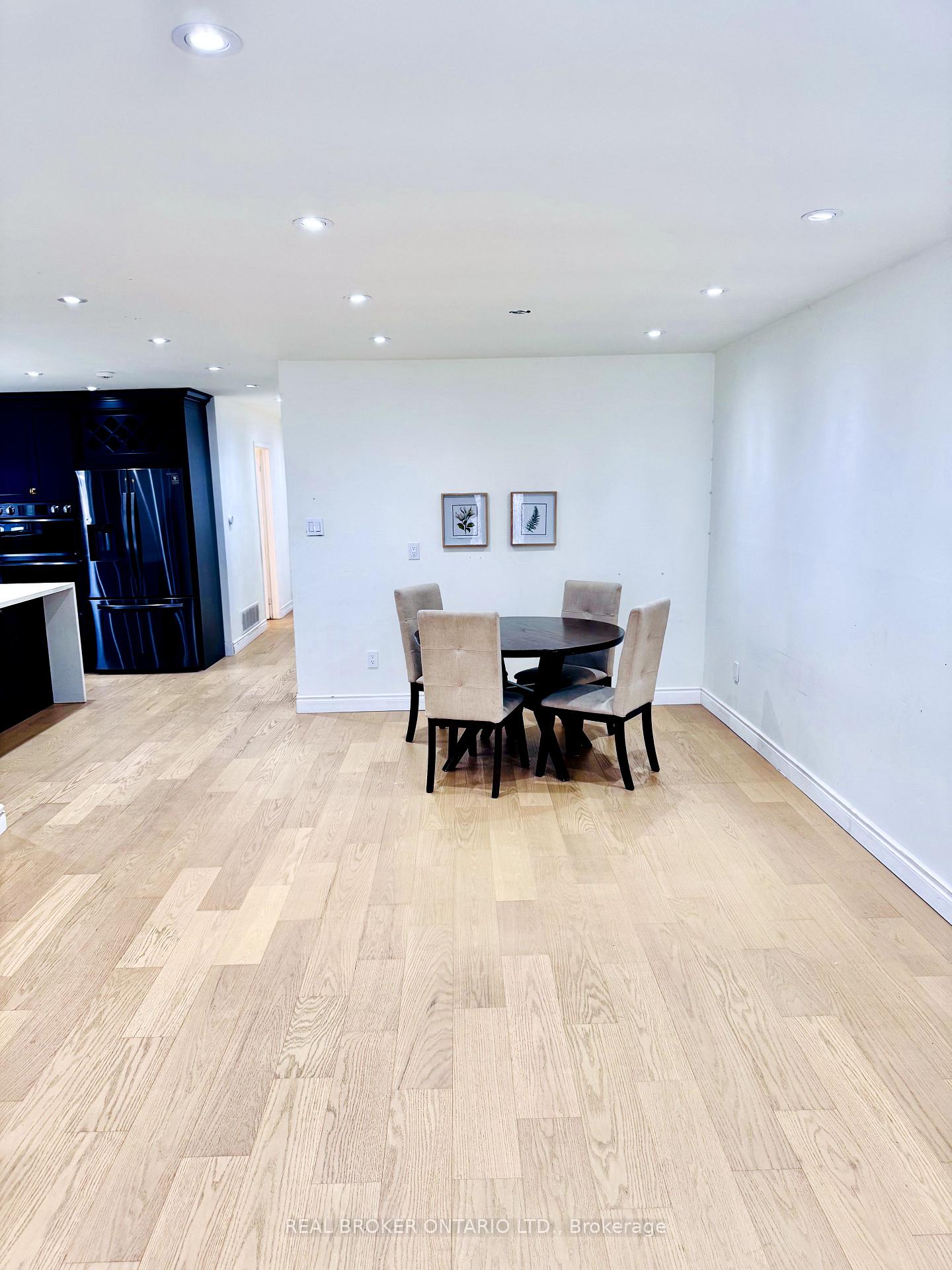 Photo 3 of Unit Main, 53 Blackburn Crescent, Ajax, Central — HOMEH