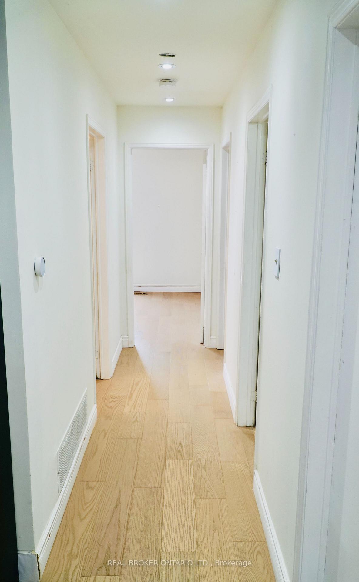 Photo 7 of Unit Main, 53 Blackburn Crescent, Ajax, Central — HOMEH