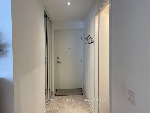 Photo 11 of Unit 6015, 950 Portage Parkway, Vaughan, Vaughan Corporate Centre — HOMEH