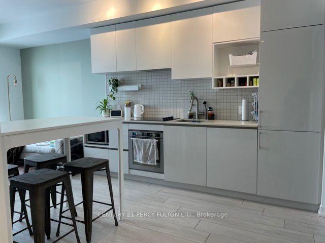Photo 19 of Unit 6015, 950 Portage Parkway, Vaughan, Vaughan Corporate Centre — HOMEH