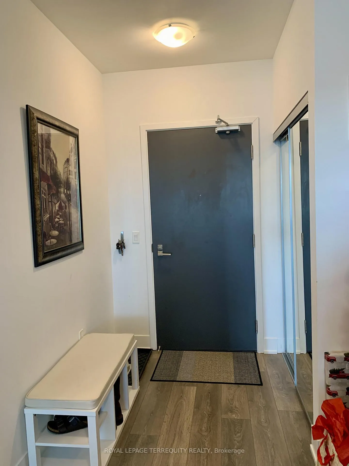 Photo 2 of Unit 507E, 2908 Highway 7 Road, Vaughan, Concord — HOMEH