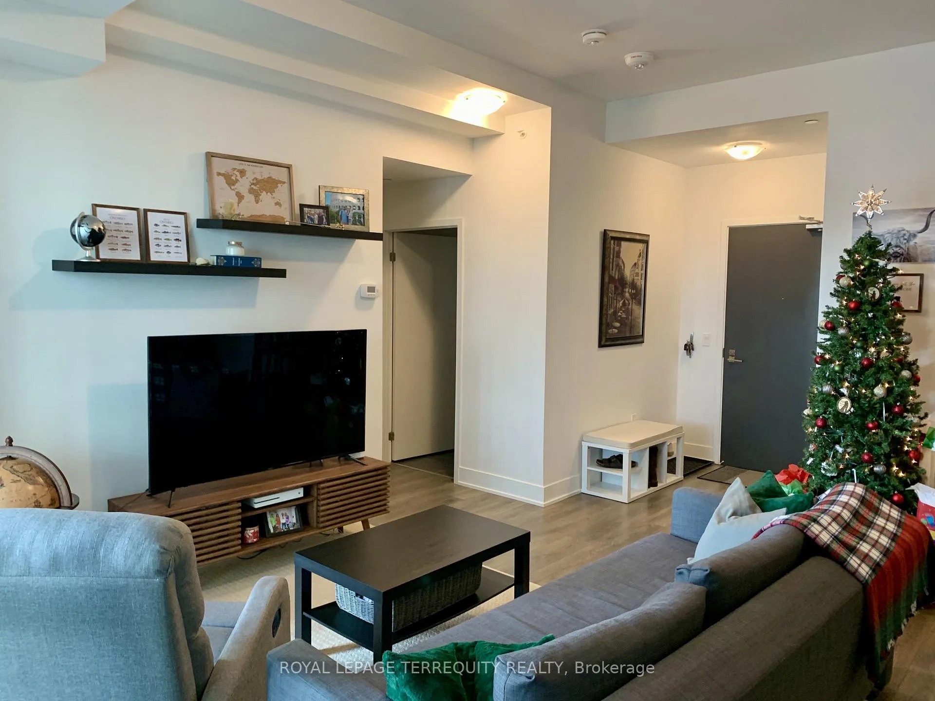 Photo 3 of Unit 507E, 2908 Highway 7 Road, Vaughan, Concord — HOMEH