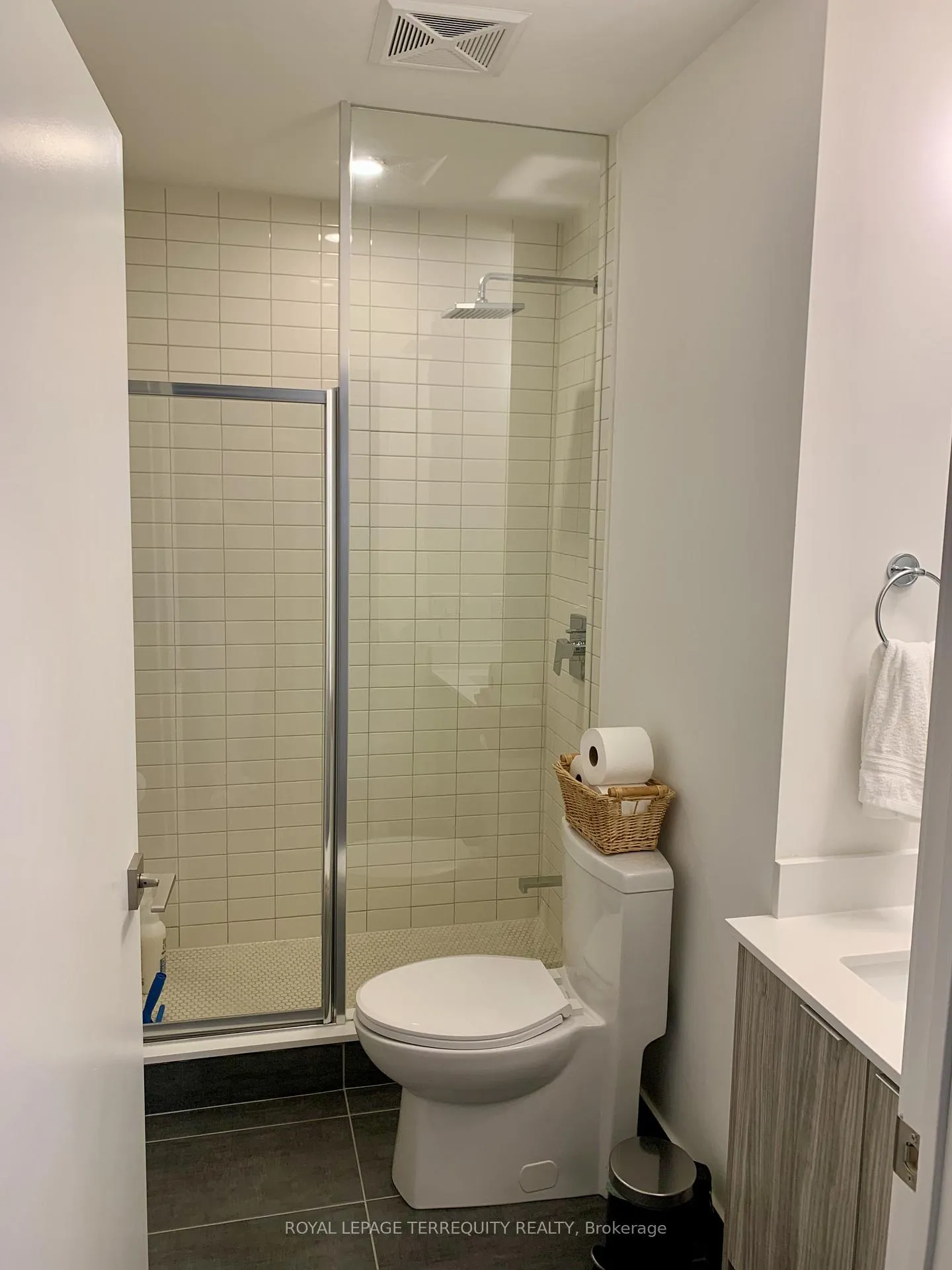 Photo 10 of Unit 507E, 2908 Highway 7 Road, Vaughan, Concord — HOMEH