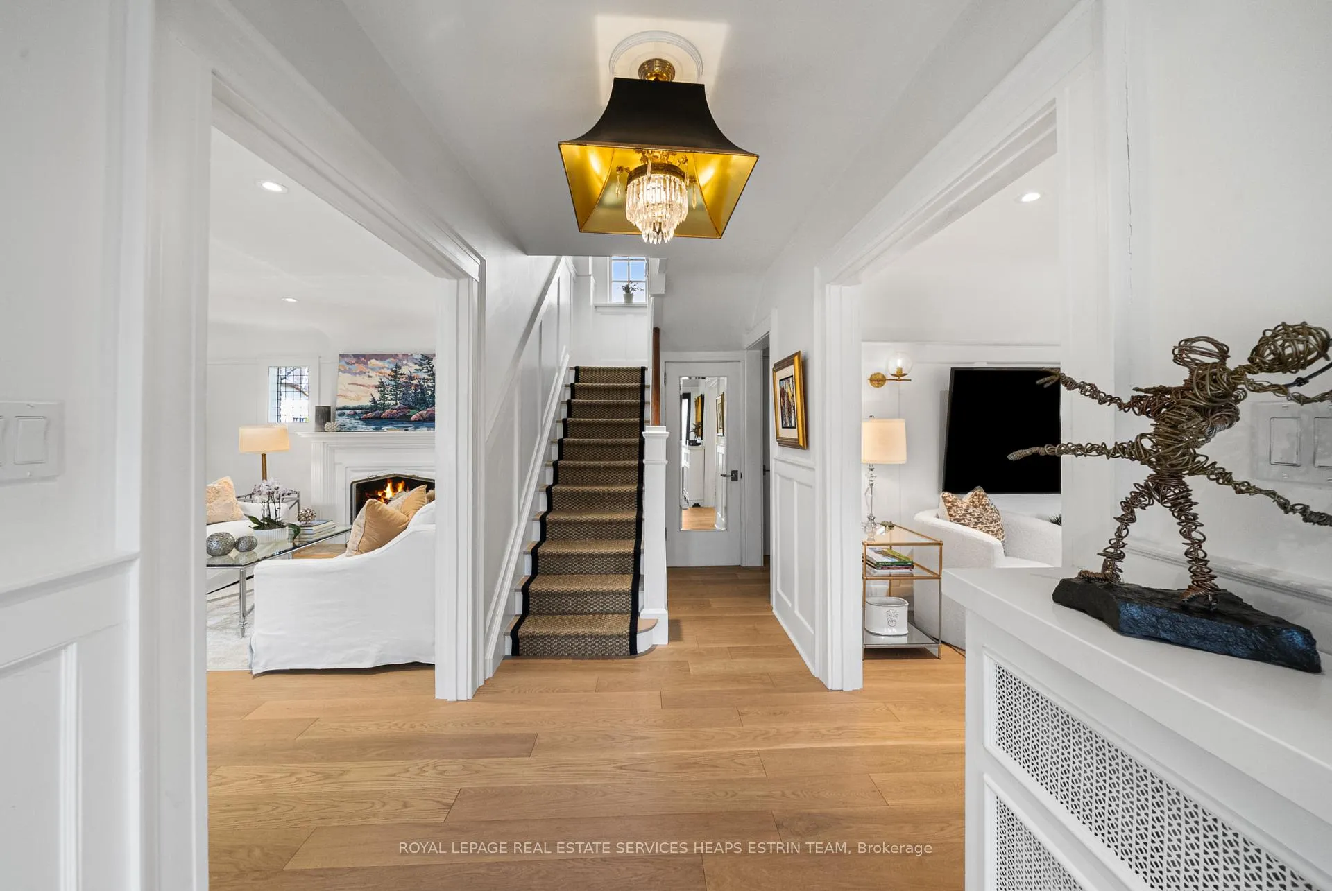Photo 3 of 112 Douglas Drive, Toronto, Rosedale-Moore Park — HOMEH