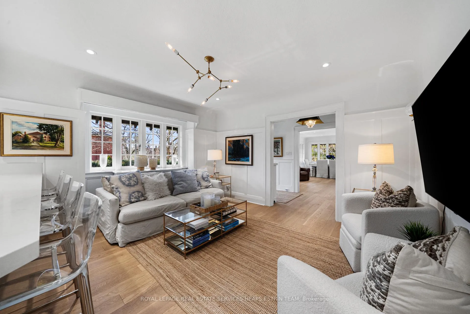 Photo 12 of 112 Douglas Drive, Toronto, Rosedale-Moore Park — HOMEH