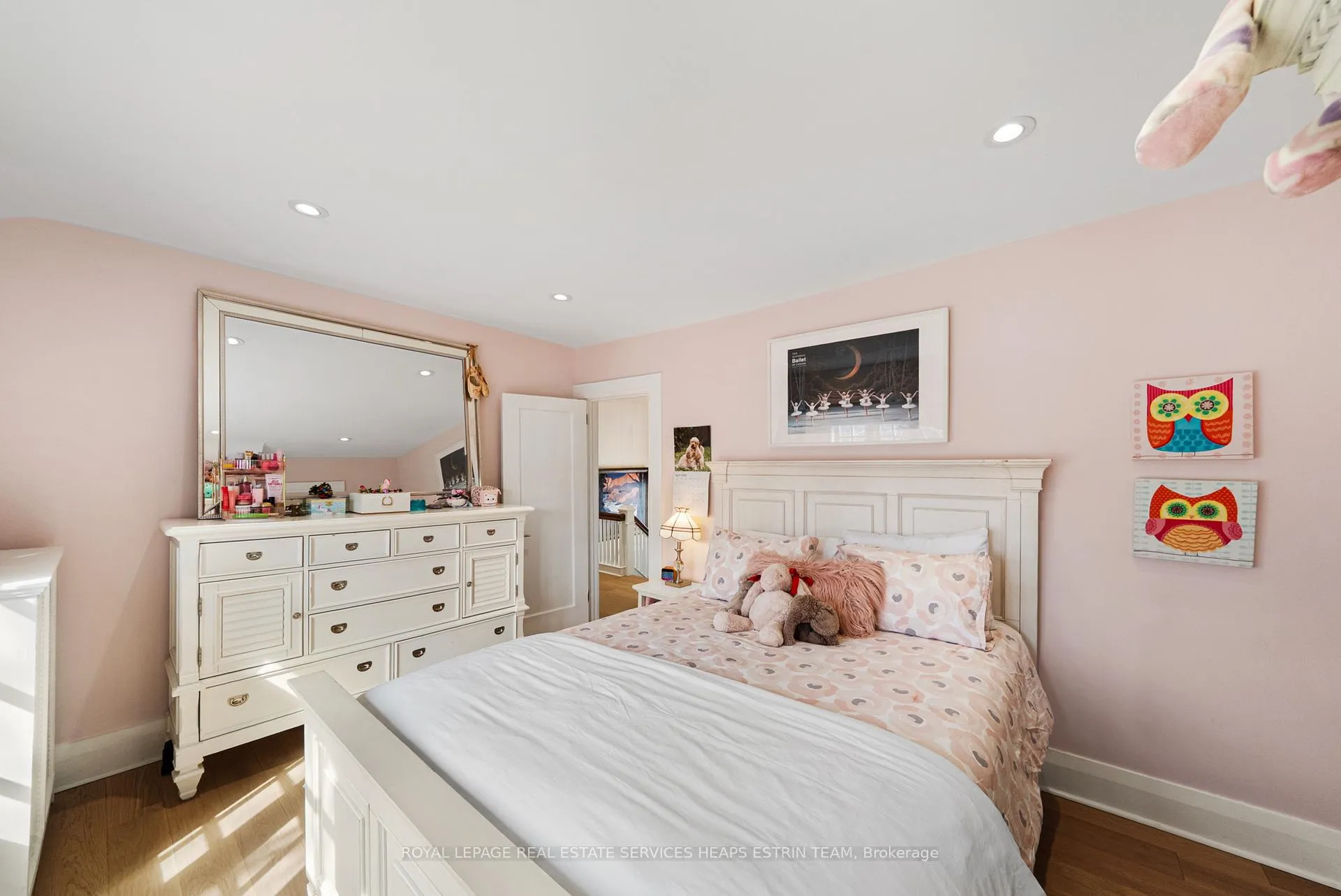 Photo 28 of 112 Douglas Drive, Toronto, Rosedale-Moore Park — HOMEH
