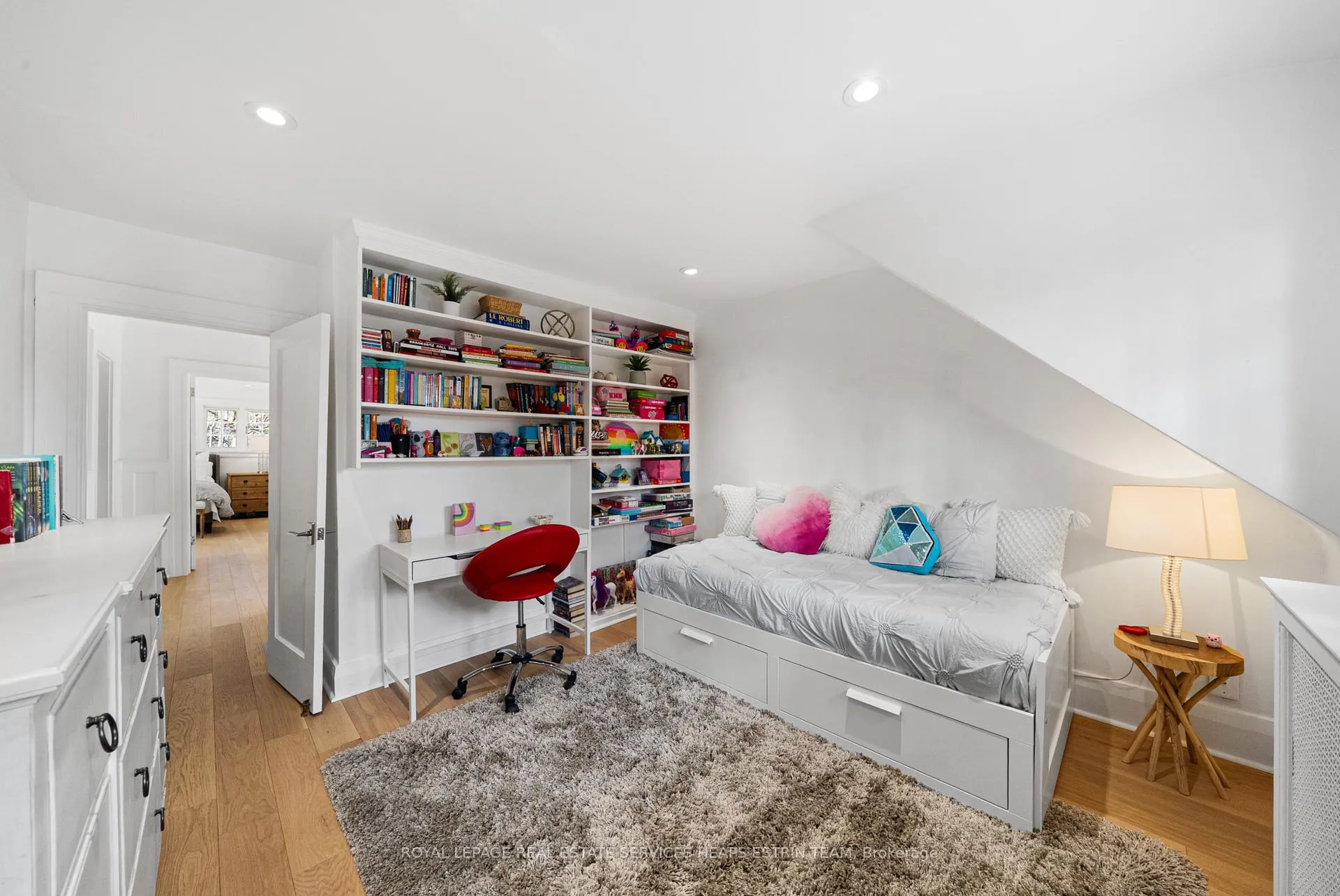 Photo 30 of 112 Douglas Drive, Toronto, Rosedale-Moore Park — HOMEH