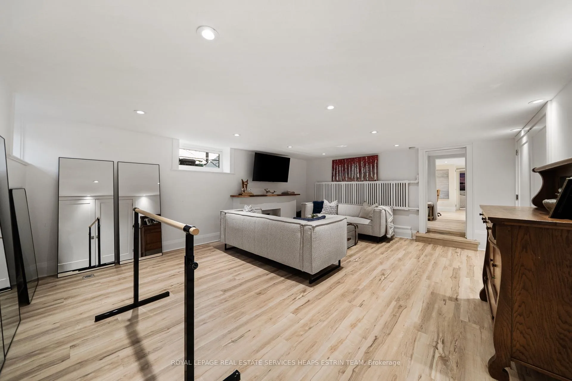 Photo 33 of 112 Douglas Drive, Toronto, Rosedale-Moore Park — HOMEH