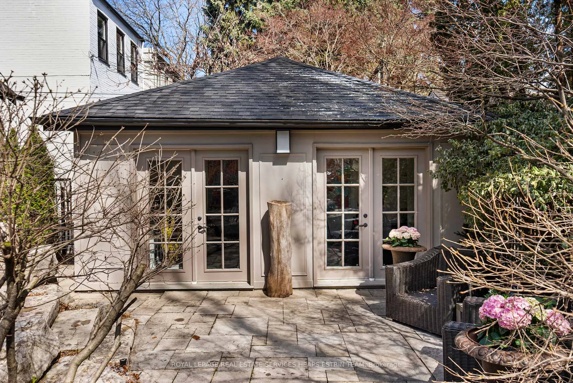 Photo 41 of 112 Douglas Drive, Toronto, Rosedale-Moore Park — HOMEH