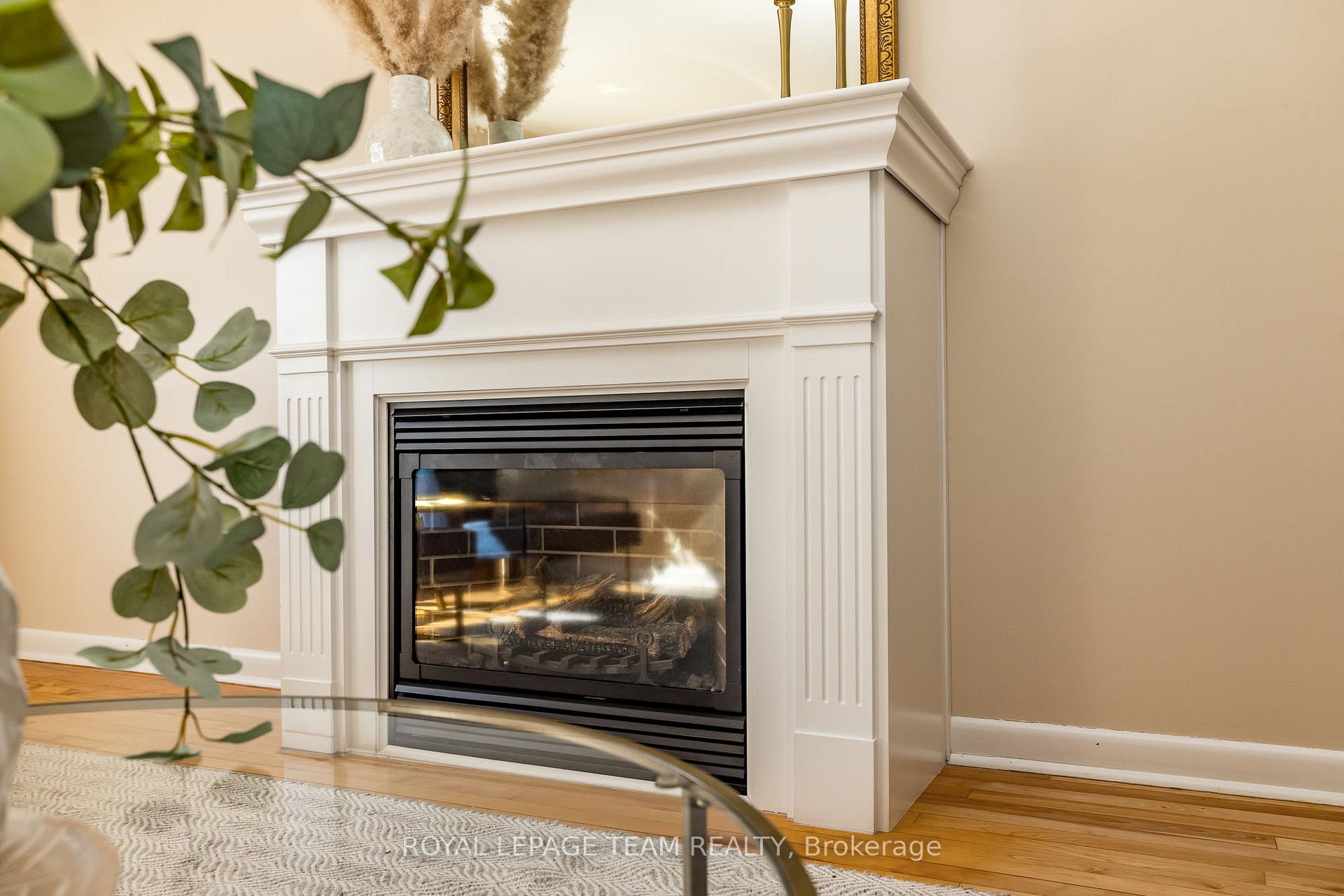 Photo 11 of 2038 Vincent Street, Ottawa, Elmvale Acres — HOMEH