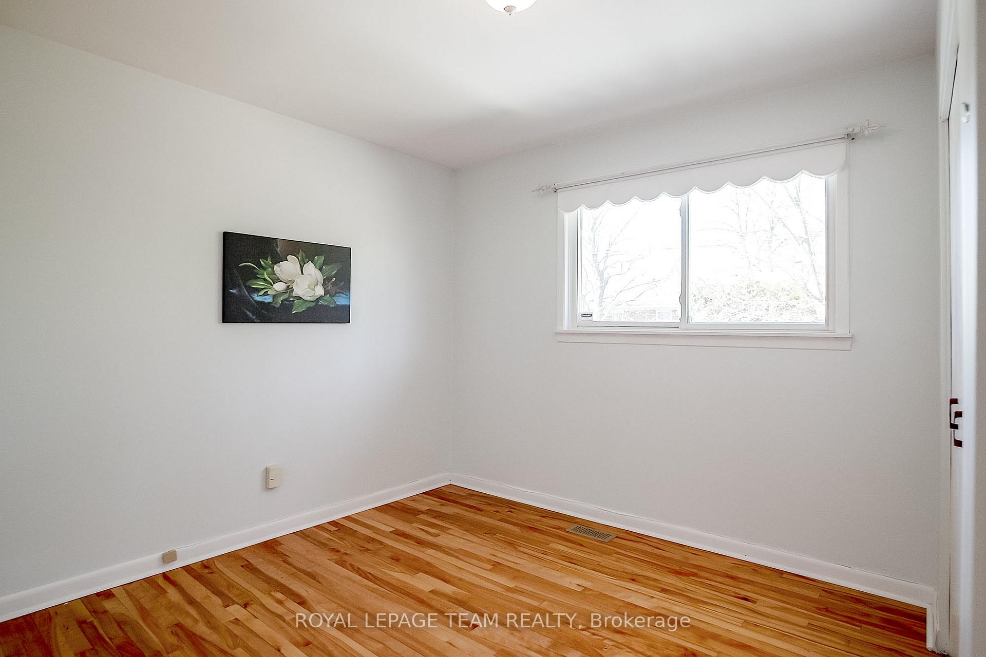 Photo 27 of 2038 Vincent Street, Ottawa, Elmvale Acres — HOMEH