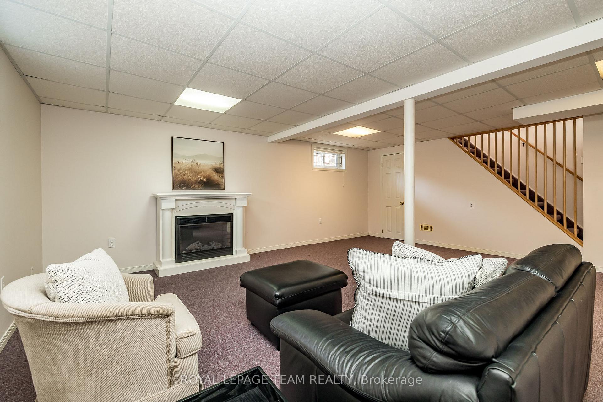 Photo 31 of 2038 Vincent Street, Ottawa, Elmvale Acres — HOMEH