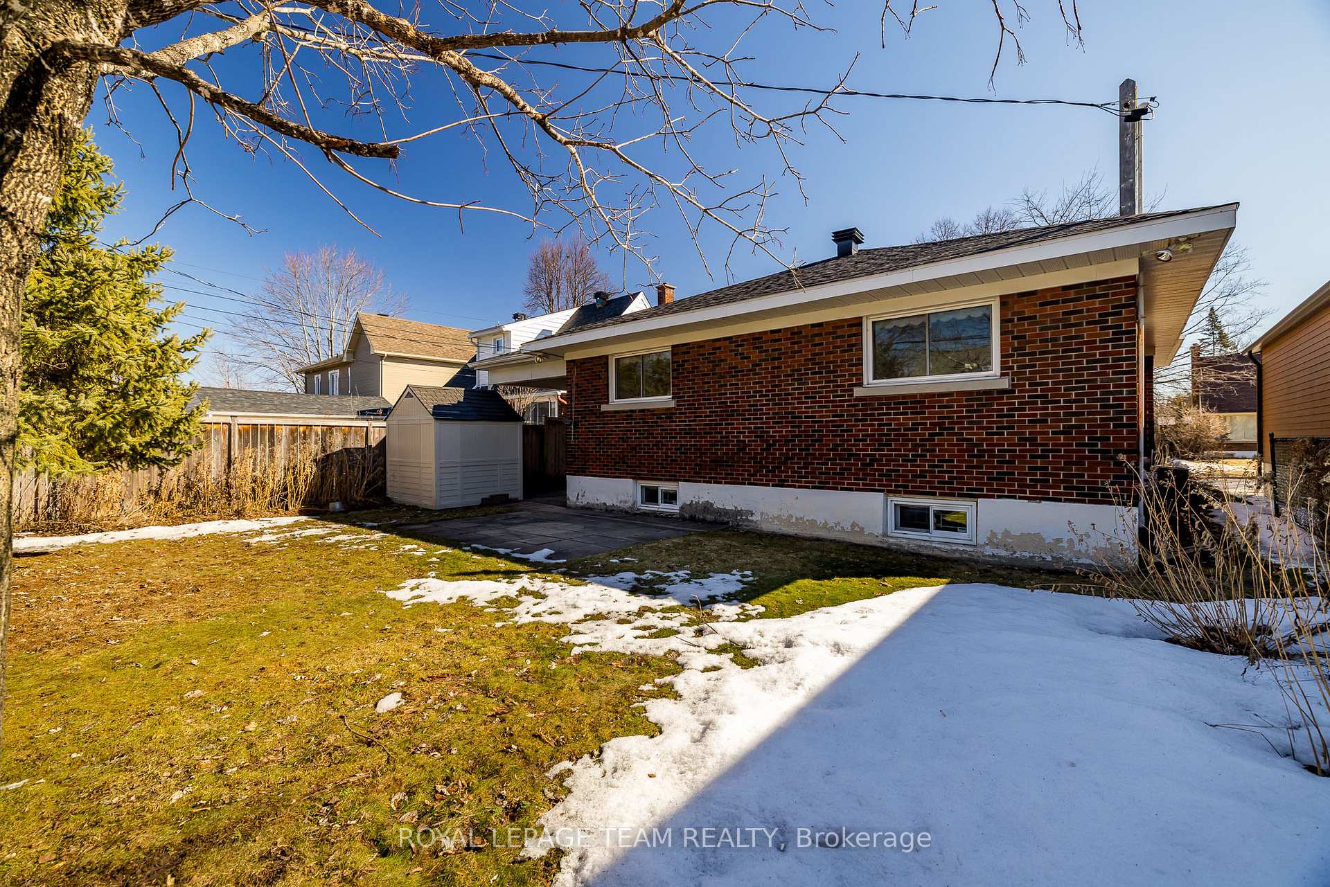 Photo 37 of 2038 Vincent Street, Ottawa, Elmvale Acres — HOMEH